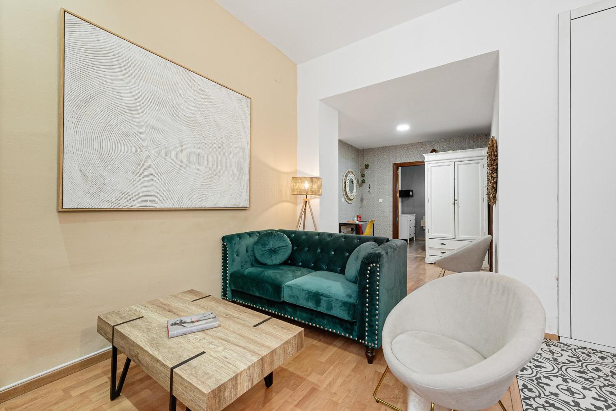 Urbanchicmalaga 2Bedroom Oasis In Historic Malaga Centre 外观 照片