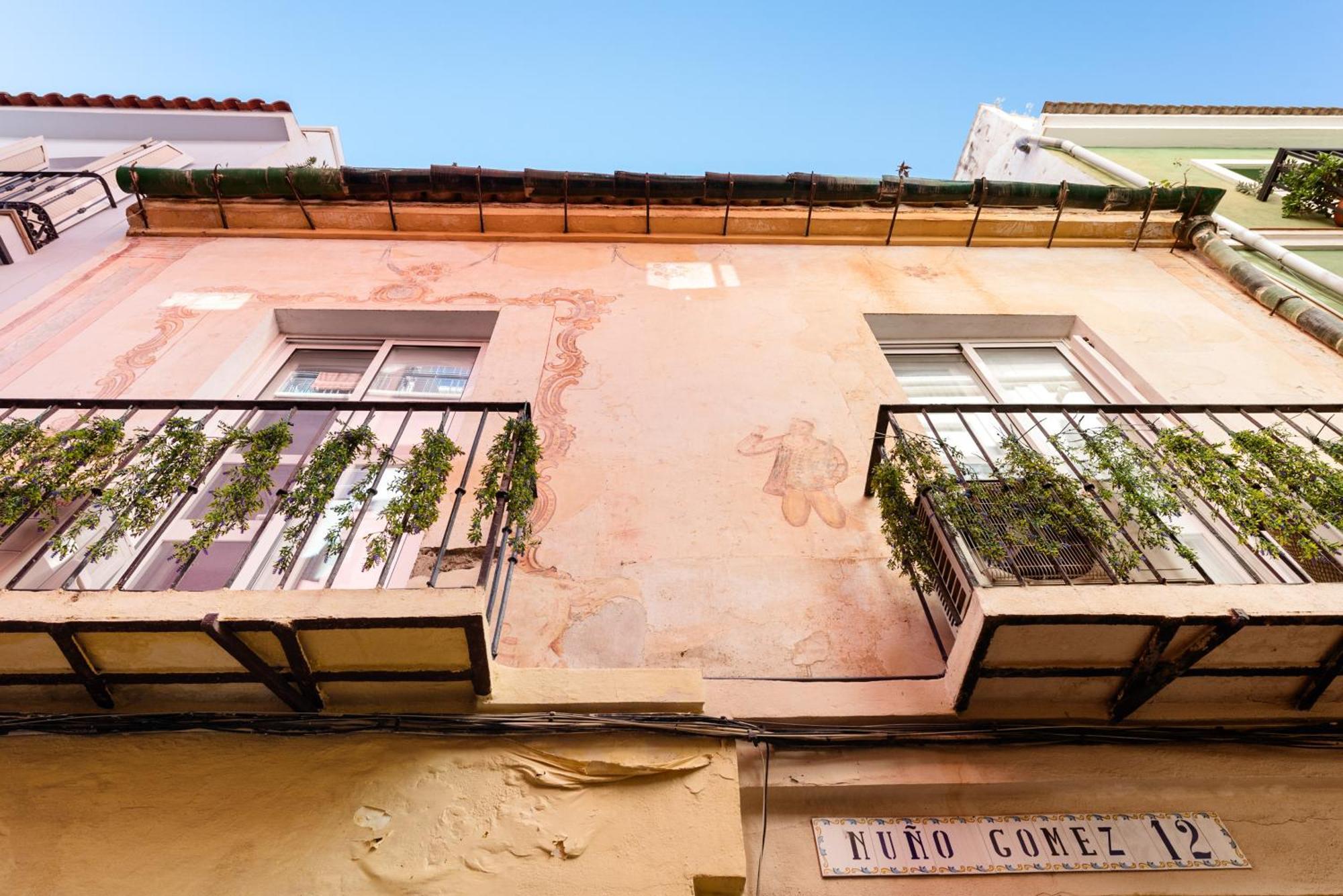 Urbanchicmalaga 2Bedroom Oasis In Historic Malaga Centre 外观 照片